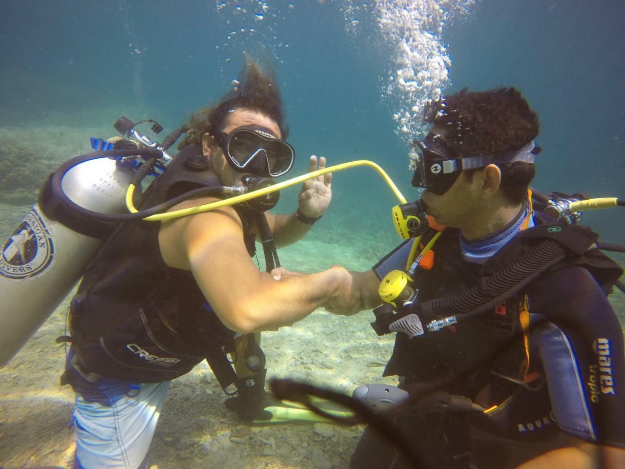 Blue Shark Divers Bunaken Exterior photo